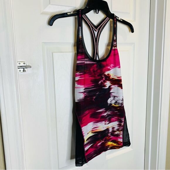 Lululemon Racerback Tank Mesh Back Black and Pink - Picture 2 of 10